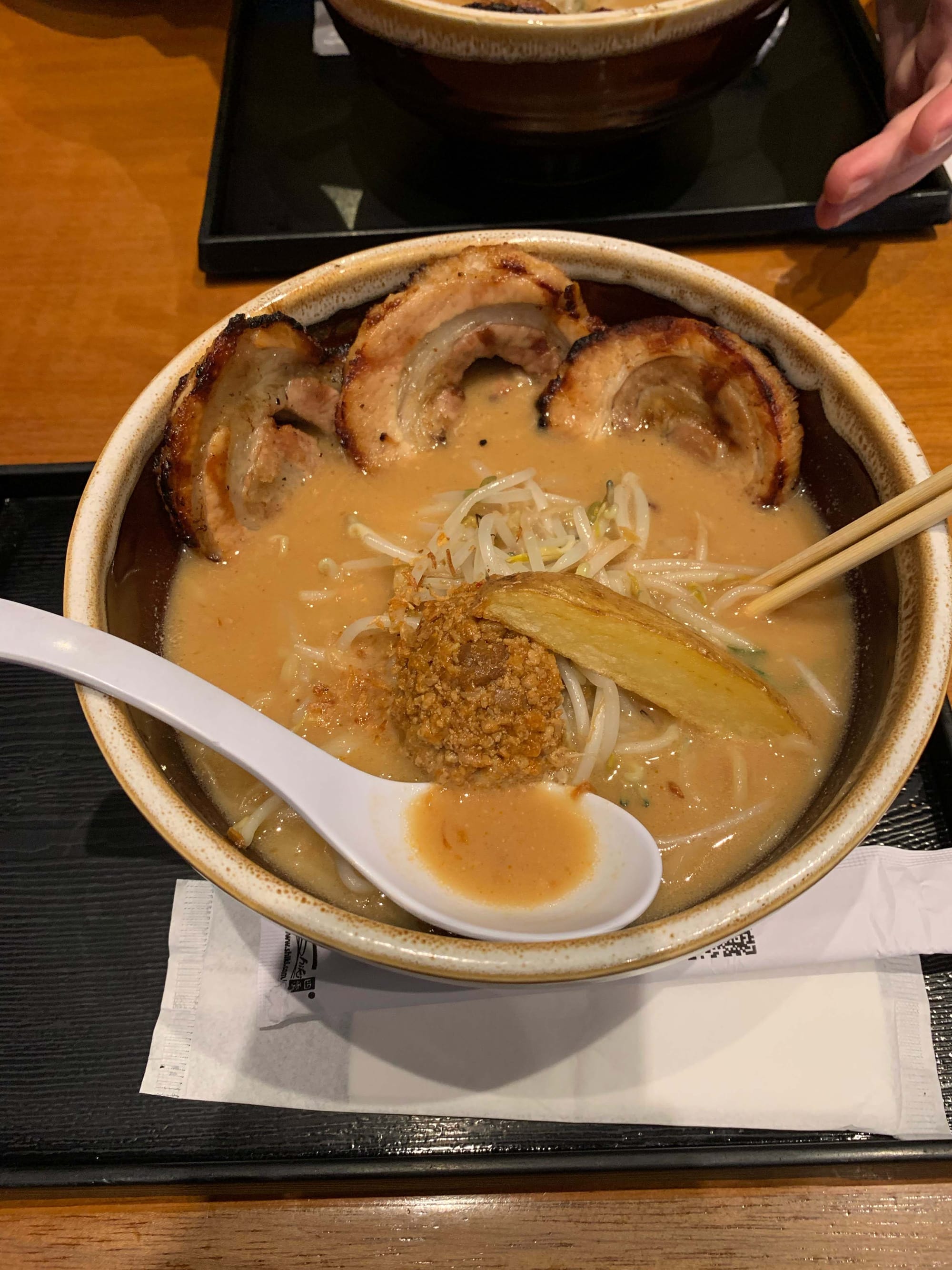 Misoya - Hokkaido Missô Aburi Chashu Ramen + Karaaguê